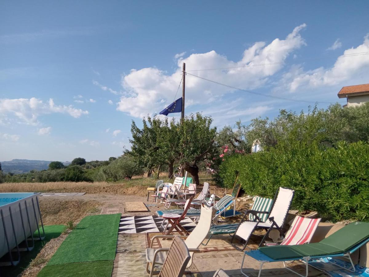 Controguerra Bed&Breakfast Giardino Agritourist المظهر الخارجي الصورة
