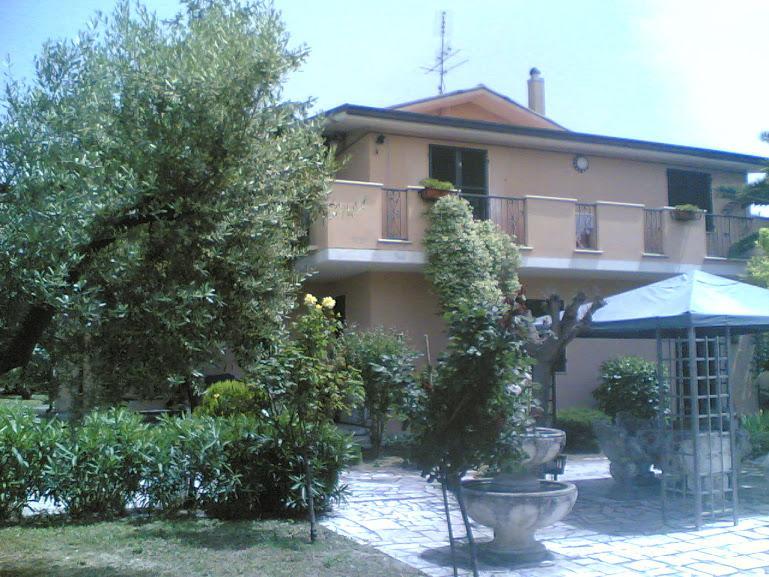 Controguerra Bed&Breakfast Giardino Agritourist المظهر الخارجي الصورة